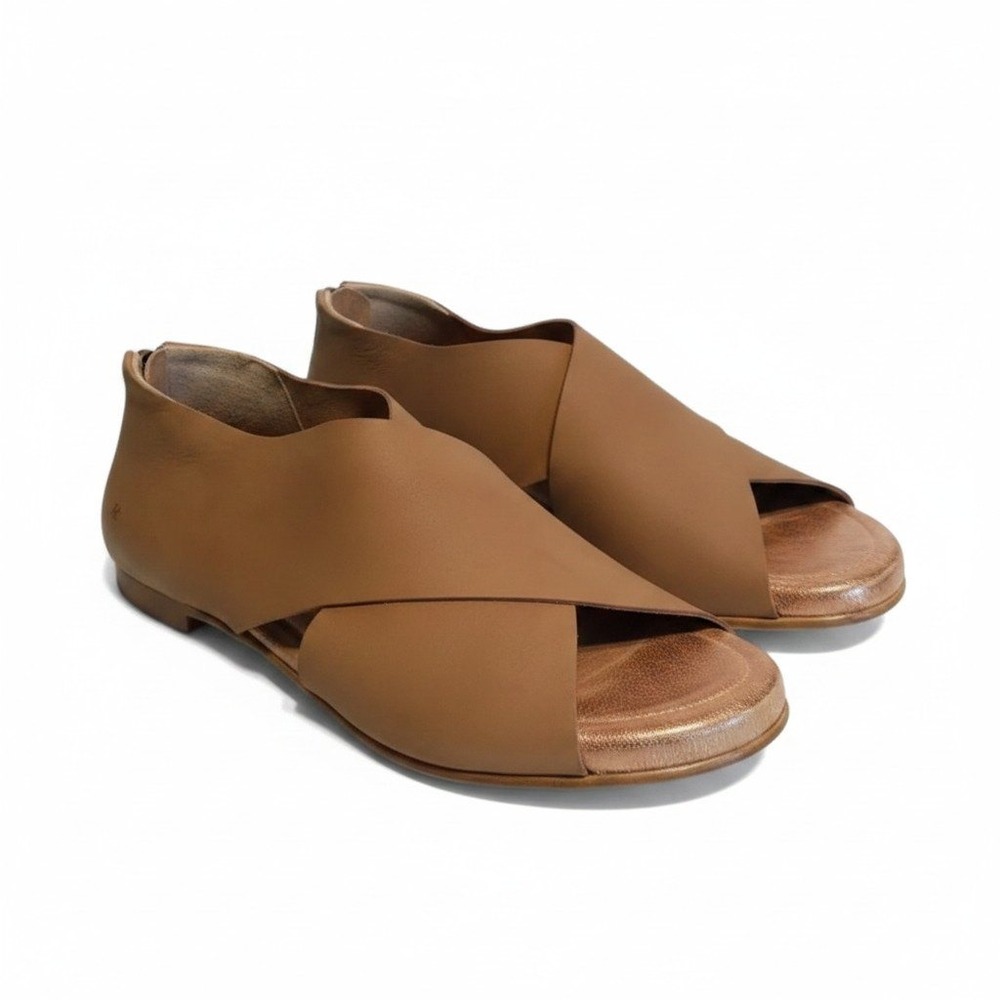 Roan Leather Crossover Sandals 9 Tan Peep Toe‎ Back Zip Boho Chic preppy